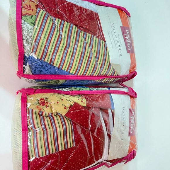 NIP One Better Homes & Gardens"Shooting Star"Quilted Standard Pillow Sham - Picture 2 of 6